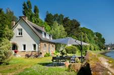 Catherine LEVI - INTERIEUR SINGULIER